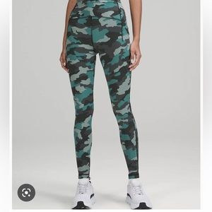 Swift speed hr tight 28 nwt size 2 lululemon